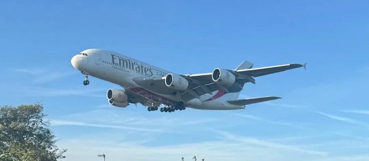 Myrtle Avenue short final