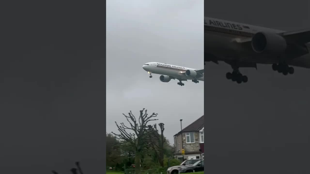 How quick is this Singapore Boeing 777-300 going on its way in to land ? #heathrow #avaition #boeing