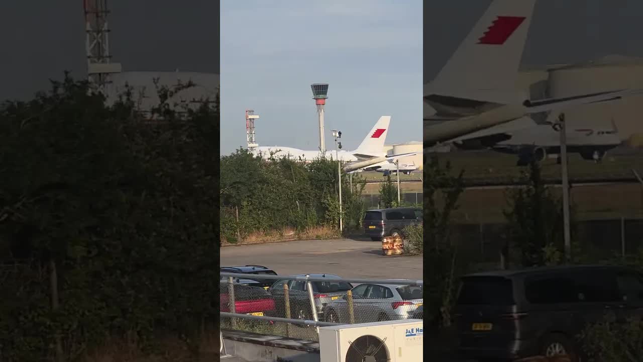 Bahrain royal family , Boeing 747 landing into London Heathrow
