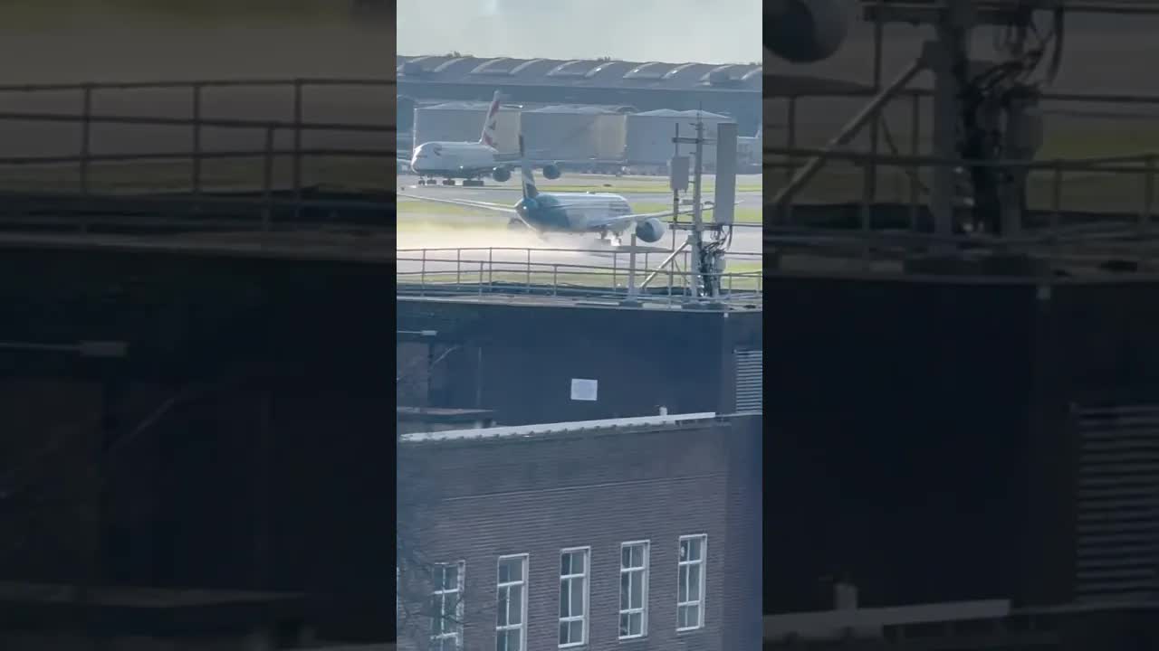 West jet Boeing 787 dreamliner #avaition #heathrow #planespotting