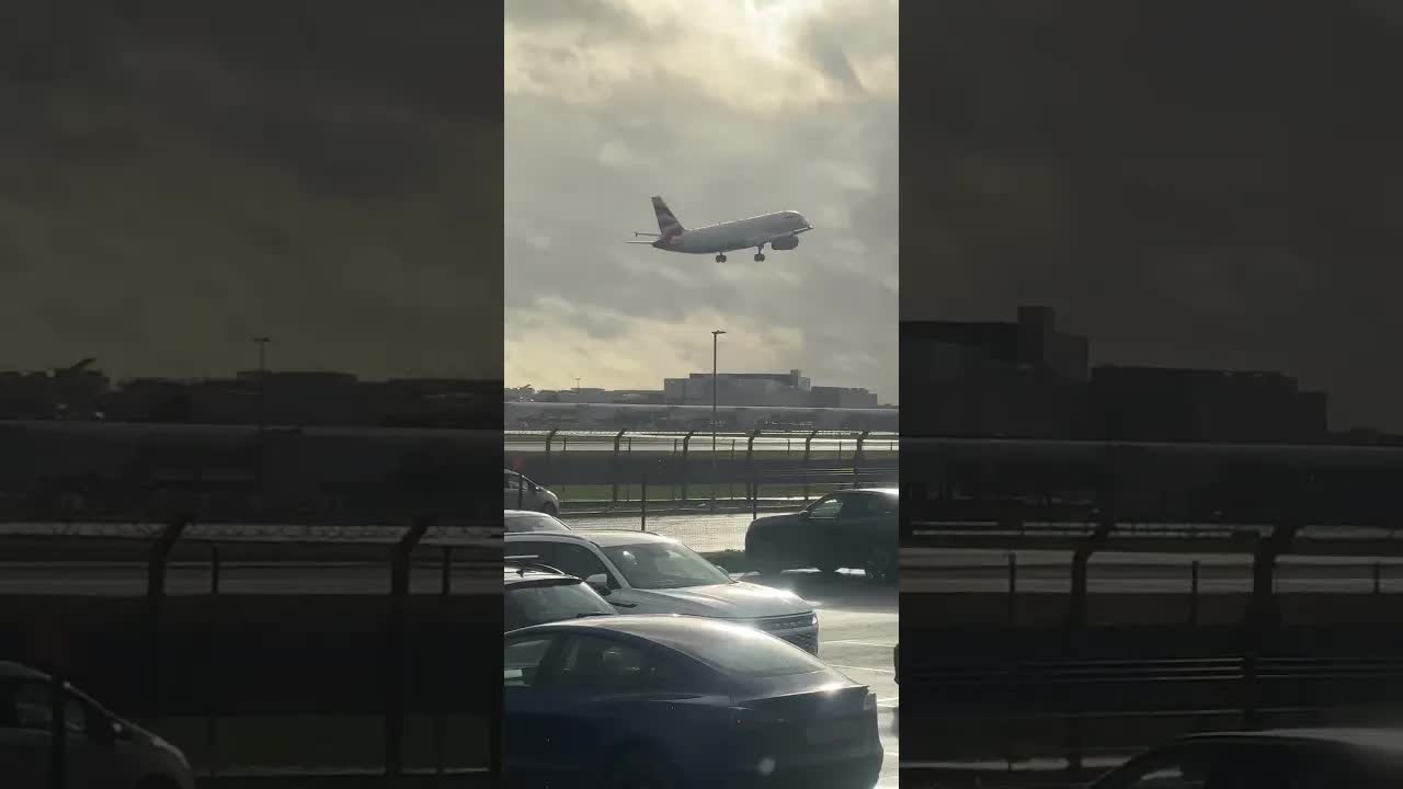 Go around at Heathrow live on TikTok , British Airways #planespotting #aviation #heathrow