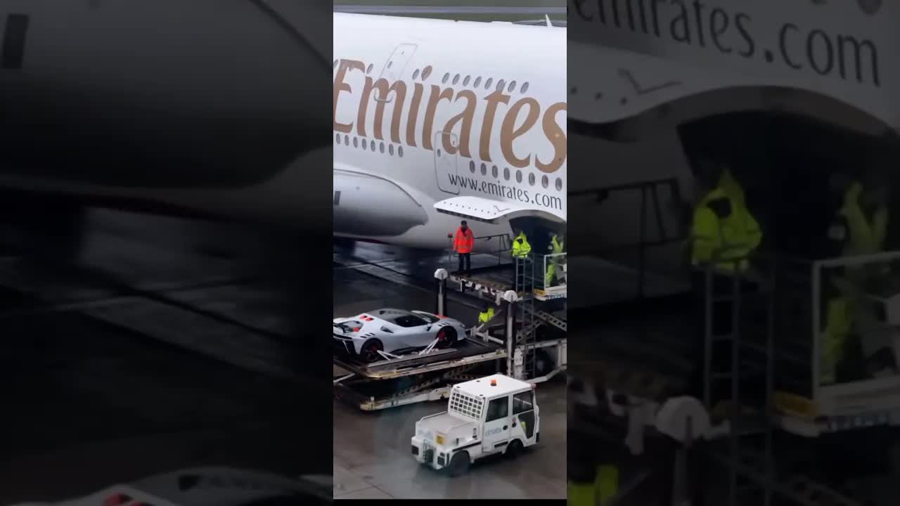Supercar getting loaded on to an Airbus A380 #aviation #airbusa380 #planespotter