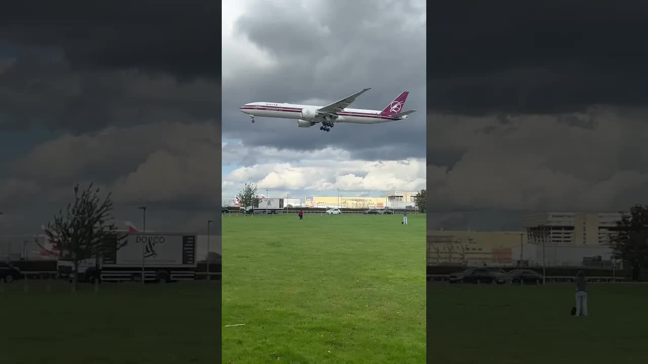 Qatar Airways Boeing 777 With New Retro Livery lands In Heathrow #planespotting #aviation #heathrow