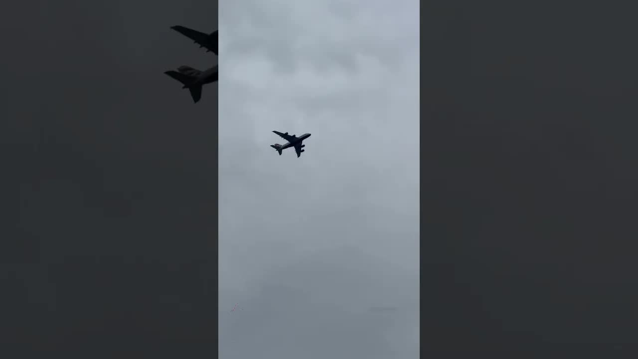 Plane spotting from home , British Airways A380 #avaition #heathrow #airbus