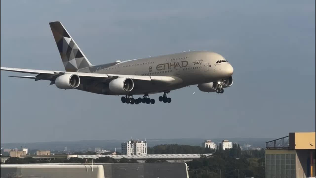 Best viewing areas at London Heathrow