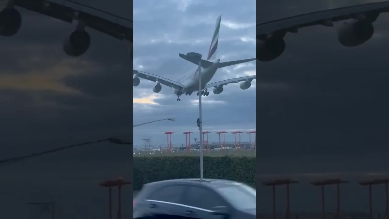 The biggest and best airplane in the sky #heathrow #aviation #airbus #planespotting #plane #landing