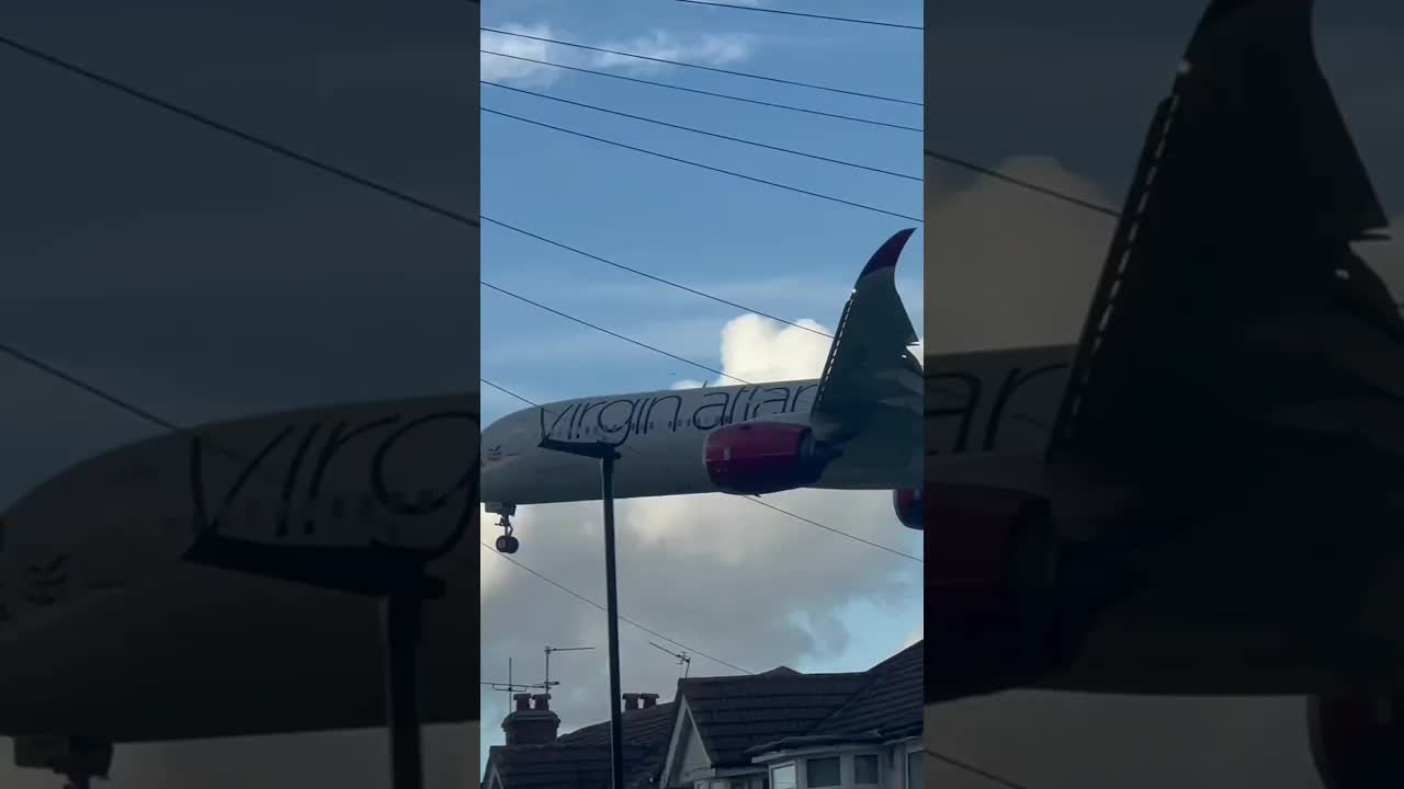 TWO MONSTERS OF THE SKIES #heathrow airbusa380 #planespotting