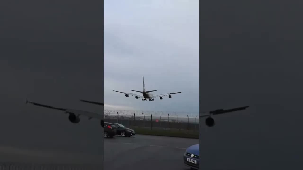 Etihad Airways A380 landing Heathrow #avaition #planespotting #airbus