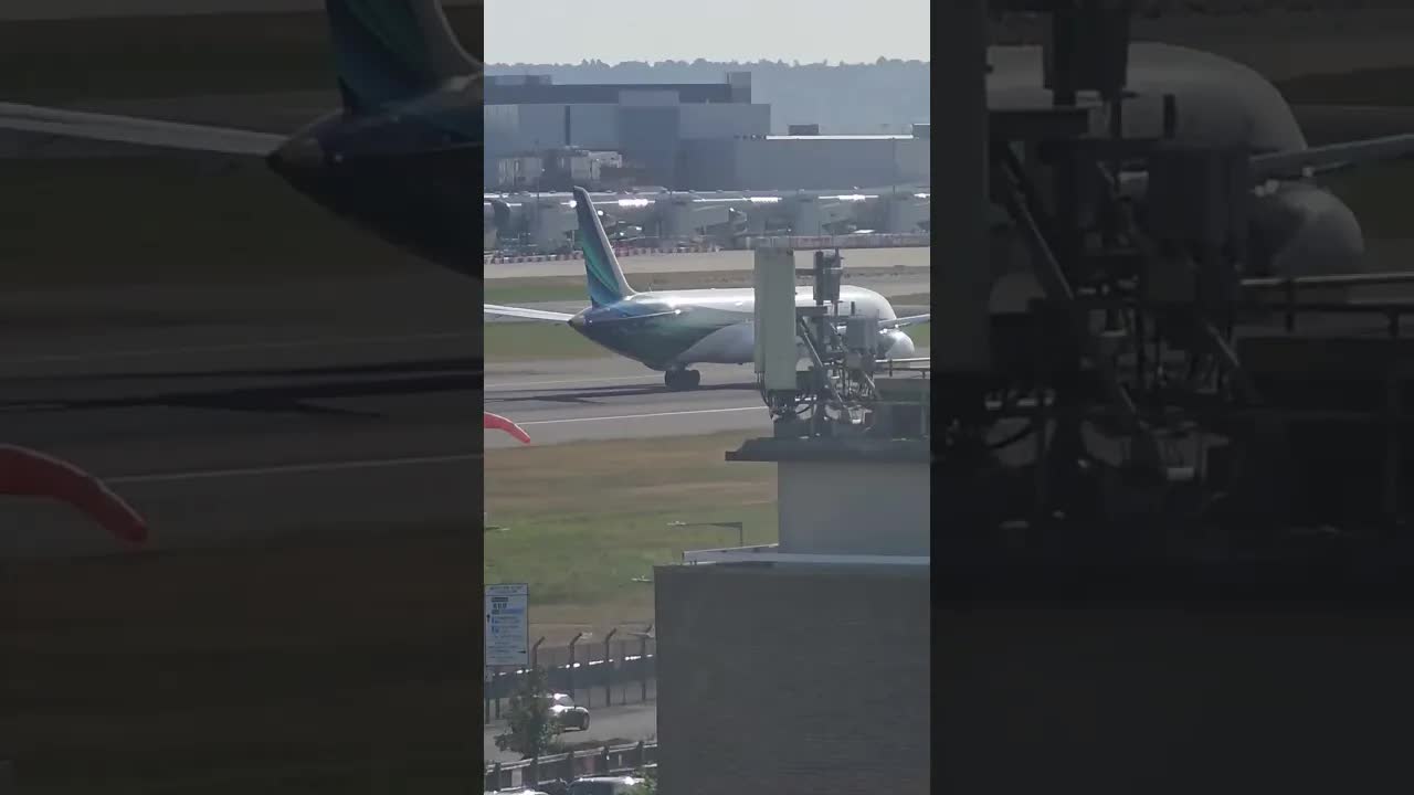 Alaska Airlines taken off from heathrow for the first time #aviation #alaskaairlines