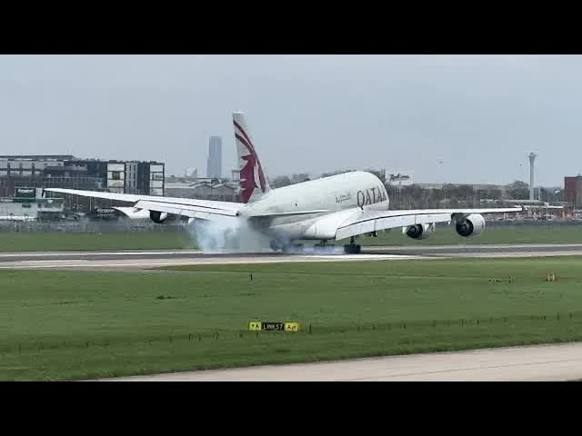 3 Airbus A380 in a row landing in to Heathrow, 3 monsters of the skies.
