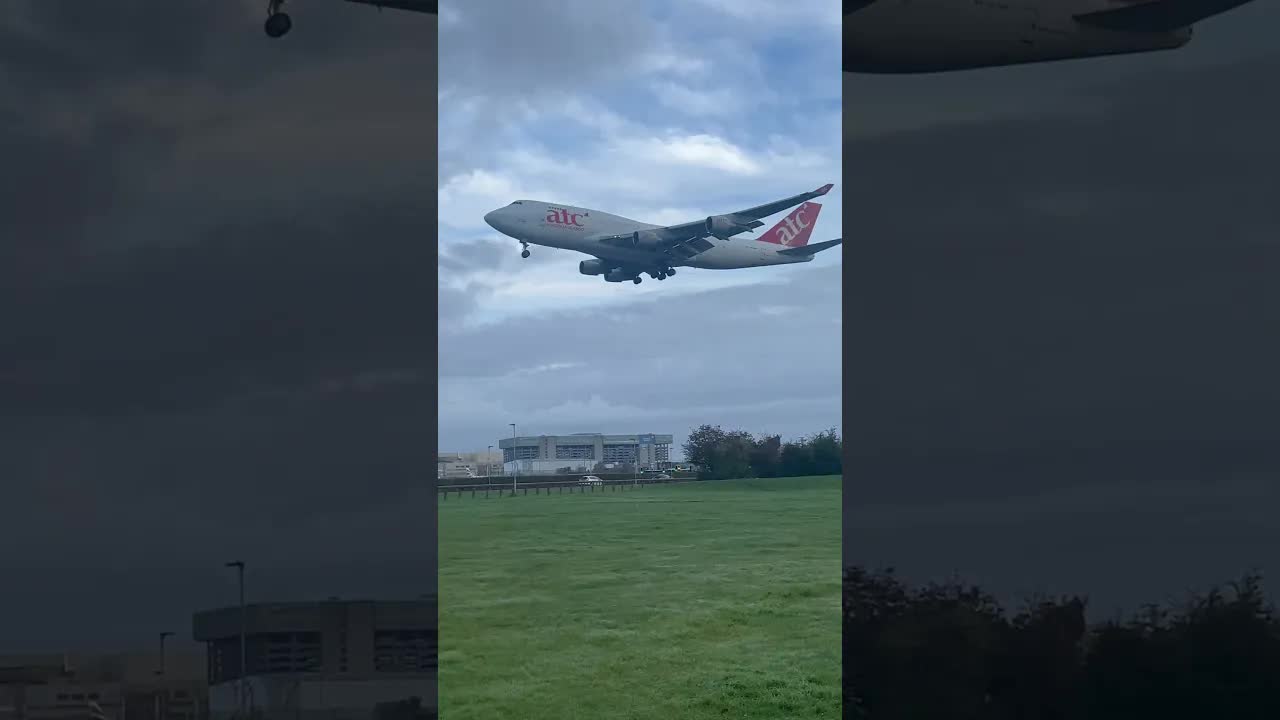 30 YEARS OLD and still one of the best in the sky Boeing 747 #cargoplane #avaition #planespotting