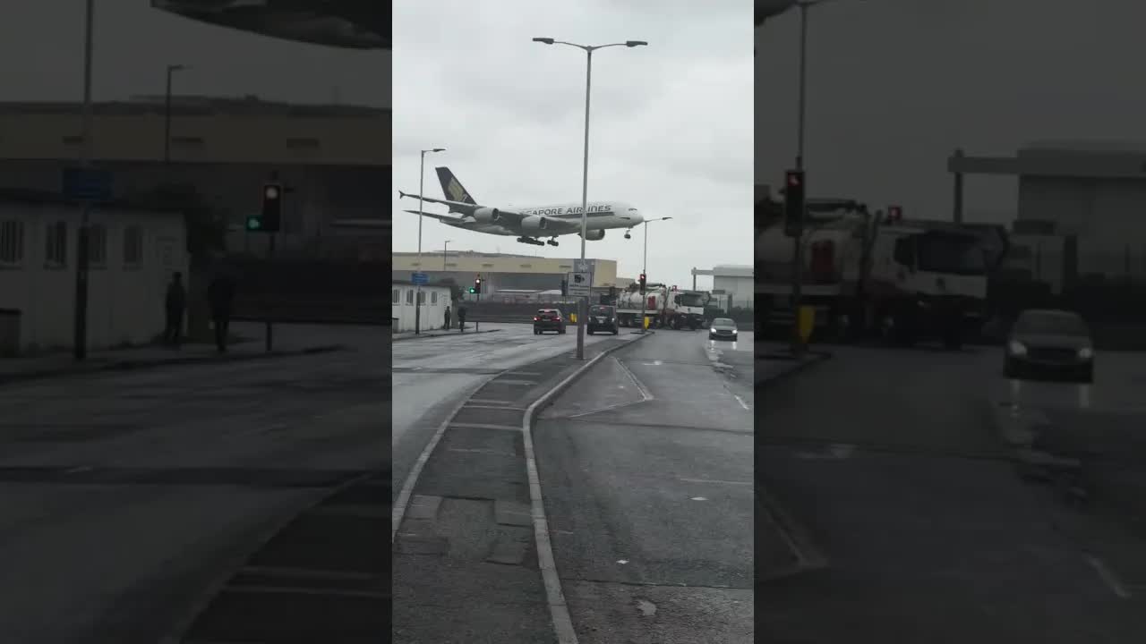 Singapore Airbus 380 London Heathrow #aviation #heathrow