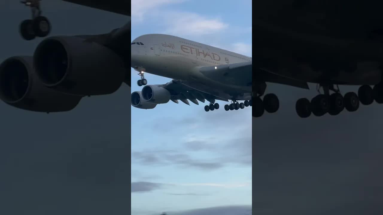 calm before the storm beautiful Etihad A380 coming in to land #aviation #heathrow #airbus