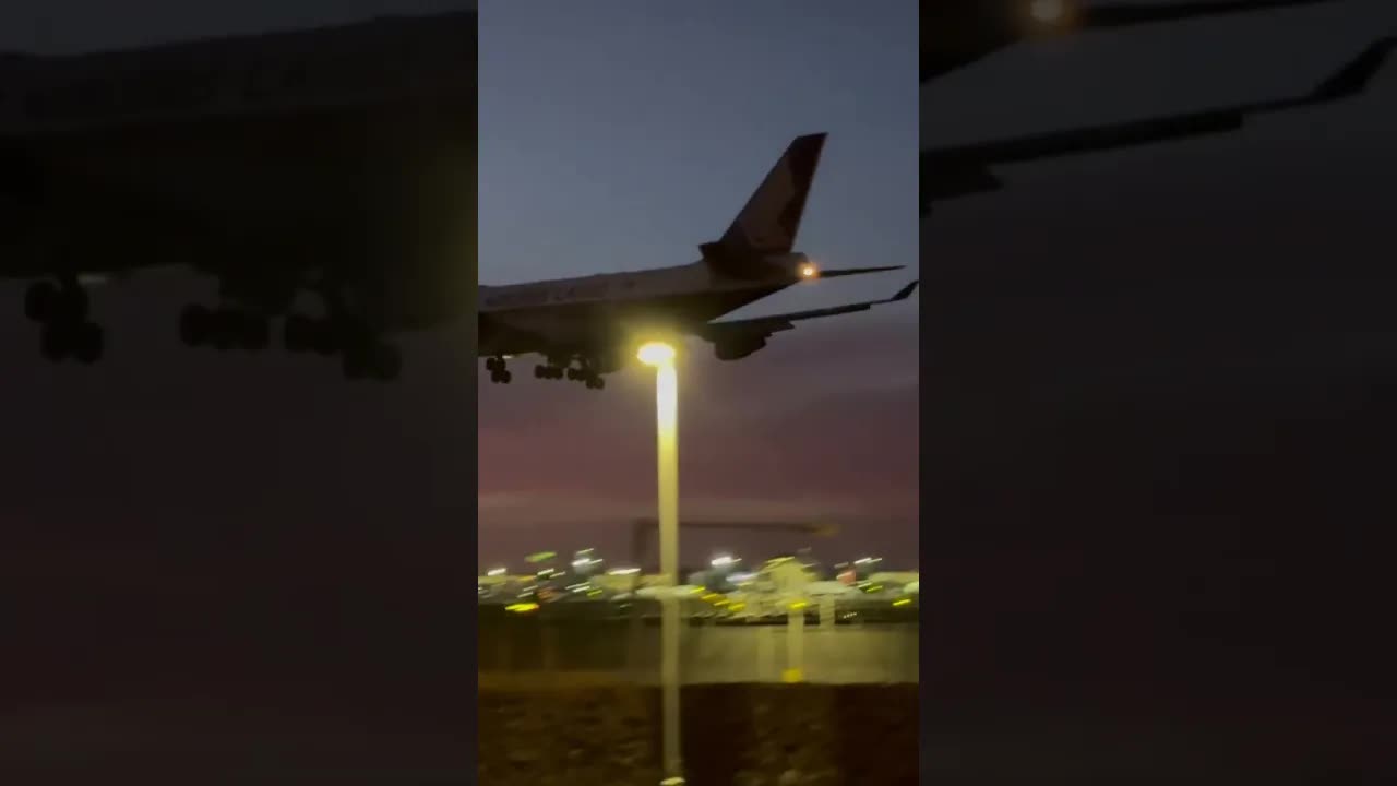 Singapore Boeing 747 cargo from Amsterdam to London #avaition #aviation #heathrow