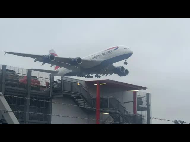 London Heathrow Plane Spotting afternoon arrivals RW27R