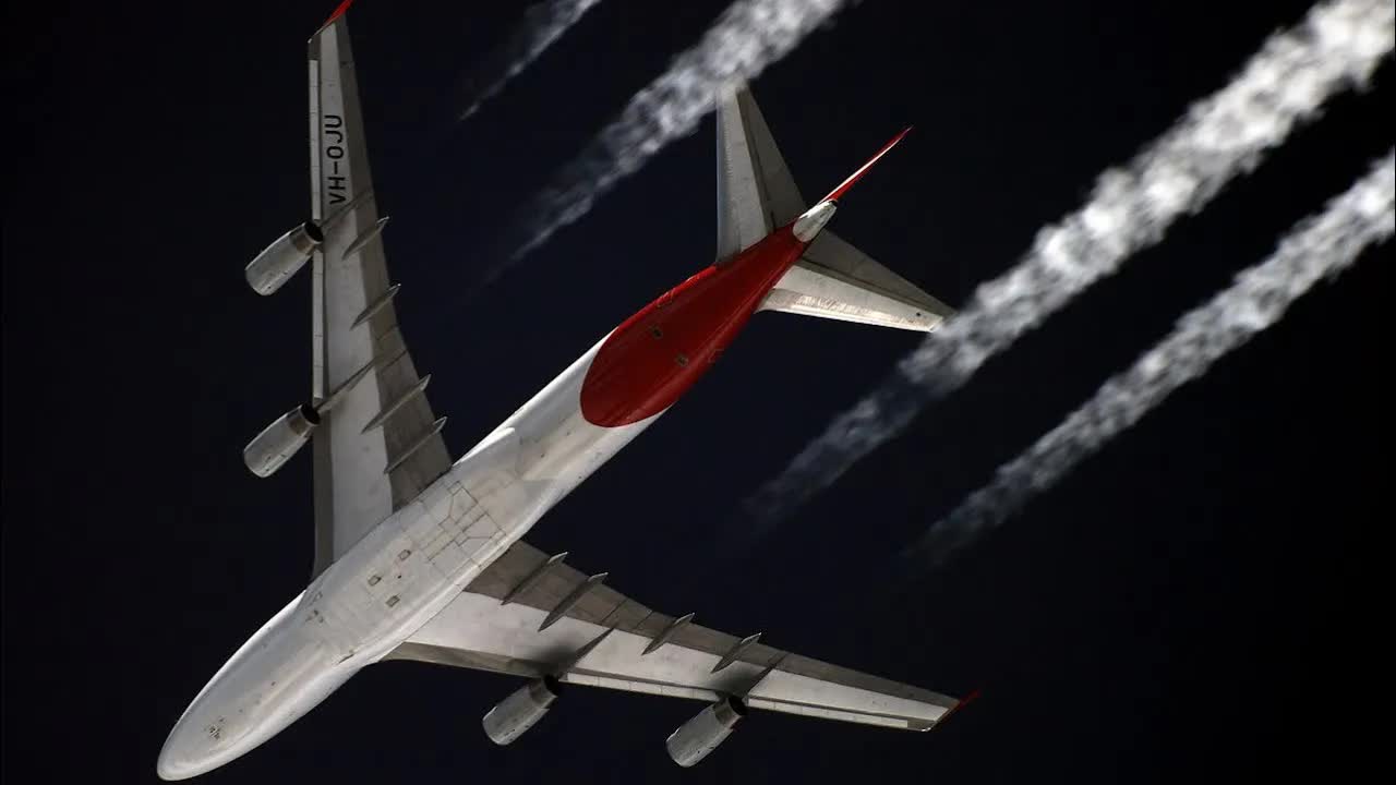 Heavy planes and loud 🔉Europe busiest Airport 🇬🇧