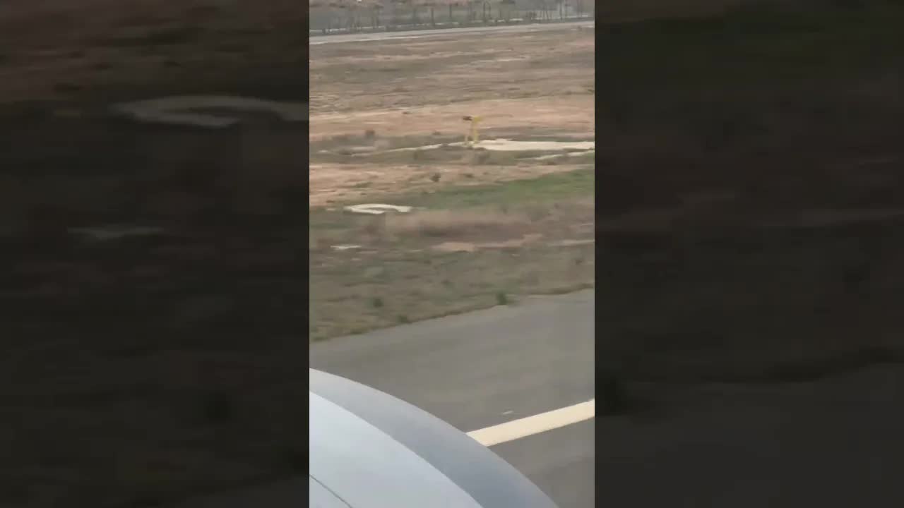 HARD LANDING INTO Alicante 🇪🇸#planespotting #landing #boeing737
