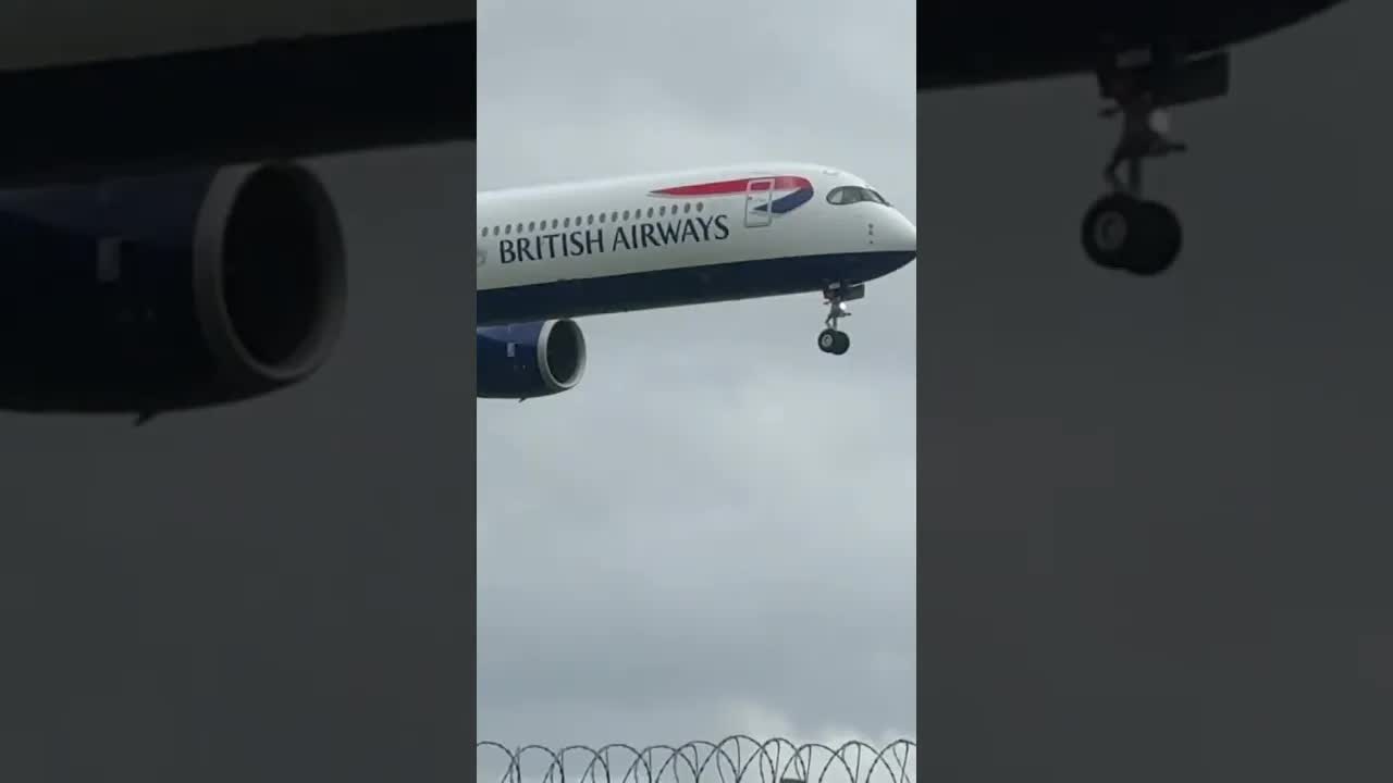 British Airways Airbus A350 London Heathrow 🌧️ #planespotting #avaition #airbus